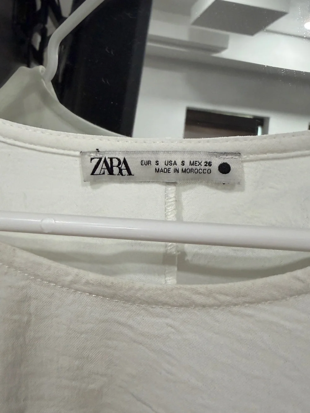 ZARA White Cropped Short-Sleeve Puff Top